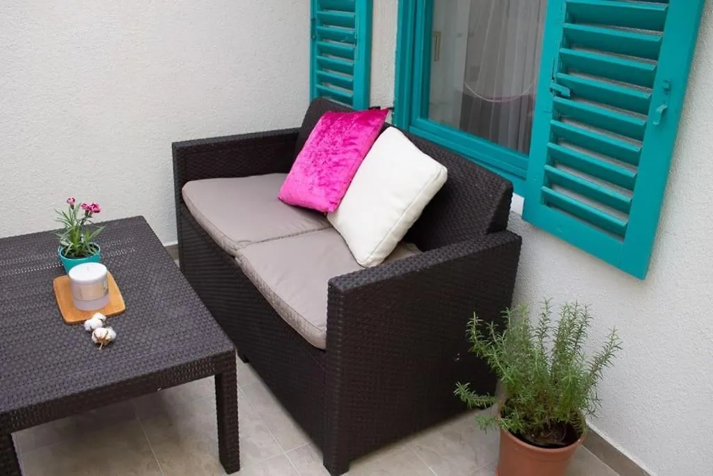 Lovely Apartment In The Heart Of Pula 0*,  Croatie