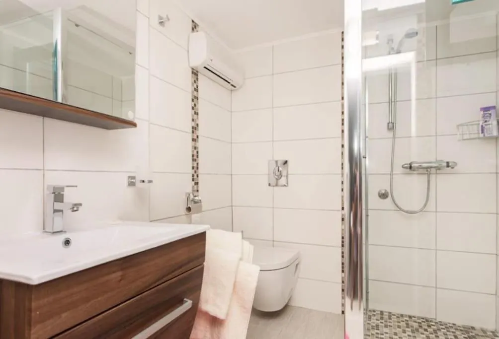 Lovely Apartment In The Heart Of Pula 0*,